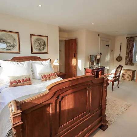 Orchard House * Leyburn