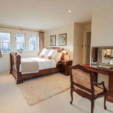 Orchard House بيت للعطل